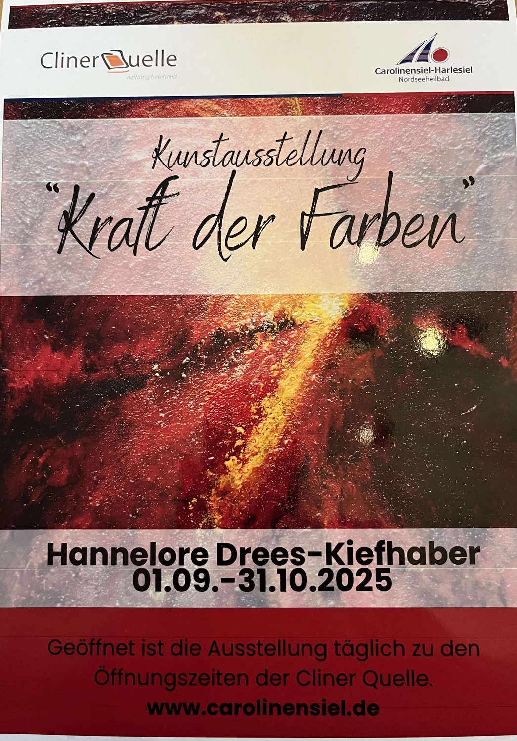 Hannelore Drees-Kiefhaber - Acrylmalerei von der Nordseeküste - Werbeplakat für eine Kunstausstellung mit dem Titel „Kraft der Farben“ von Hannelore Drees-Kiefhaber bei Cliner Quelle, die vom 1. September bis 31. Oktober 2025 läuft.